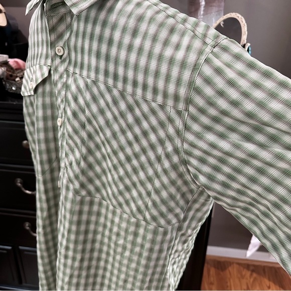Eddie Bauer Expedition Guide Green Plaid Sun Protection Vented Outdoor Shirt LT - Picture 8 of 13